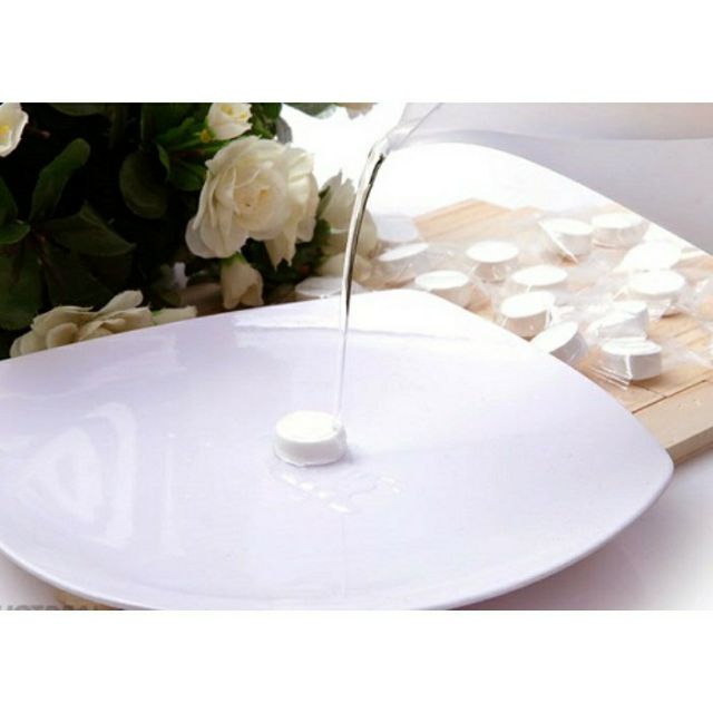 gói 20  viên Khăn giấy dạng nén hình viên kẹo | BigBuy360 - bigbuy360.vn