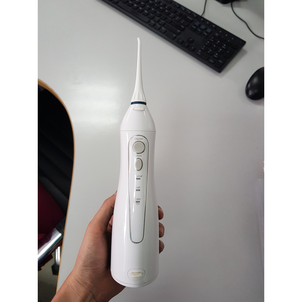 [Ưu đãi khủng] Tăm nước cầm tay Rapido RWF150 chính hãng