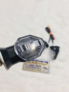 Xi nhan trước Winner X ( bé hơn đèn zin)
