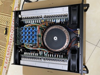 CỤC ĐẨY 4 KÊNH MX1800w