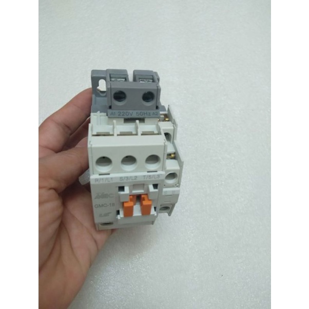 Khởi động từ GMC 18