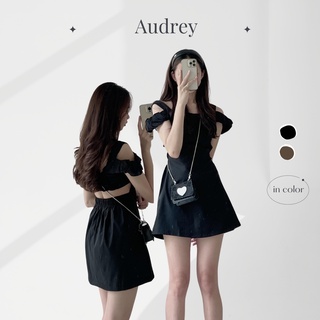 V8011 Váy xòe AUDREY trễ vai kèm đai chiết eo lưng chun cut out