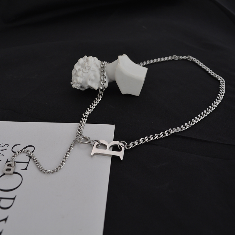 Dây Chuyền Thép Titan Mặt Hình Chữ B 22XL035 Thời Trang