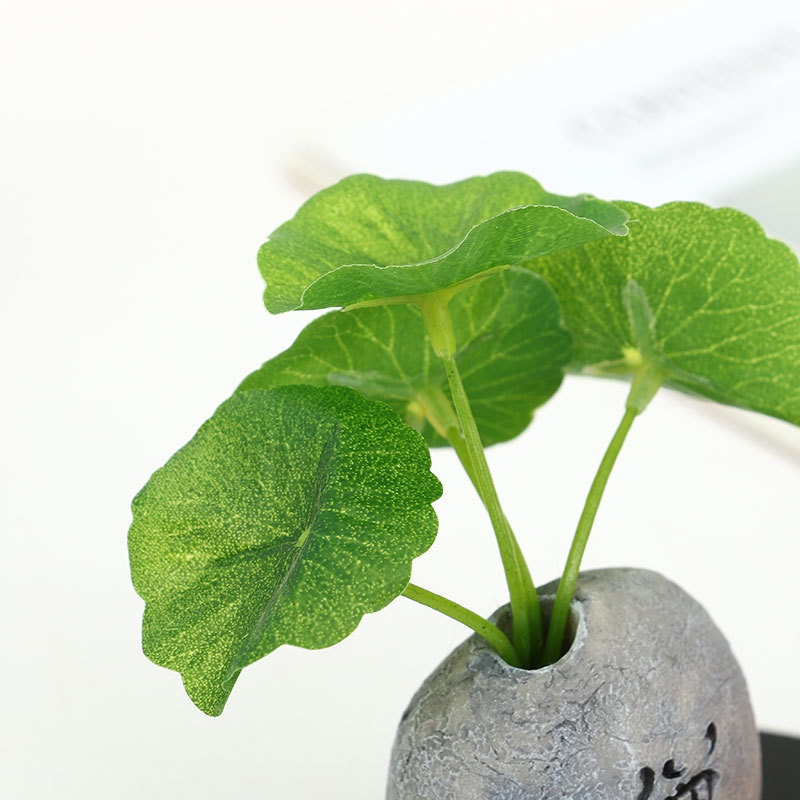 Bộ tượng chú tiểu tứ không trang trí xe ô tô kèm chậu cây và đế gốm mang lại may mắn, an nhiên tự tại