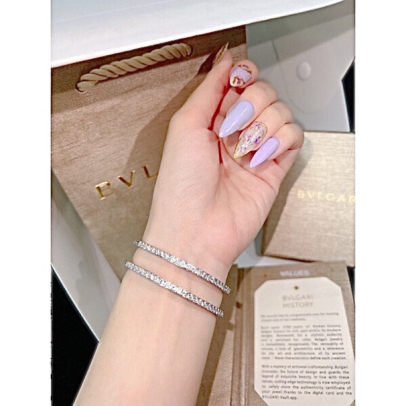 Vòng tay nữ full đá 2li5 mạ bạch kim dáng mảnh nhỏ dễ đeo