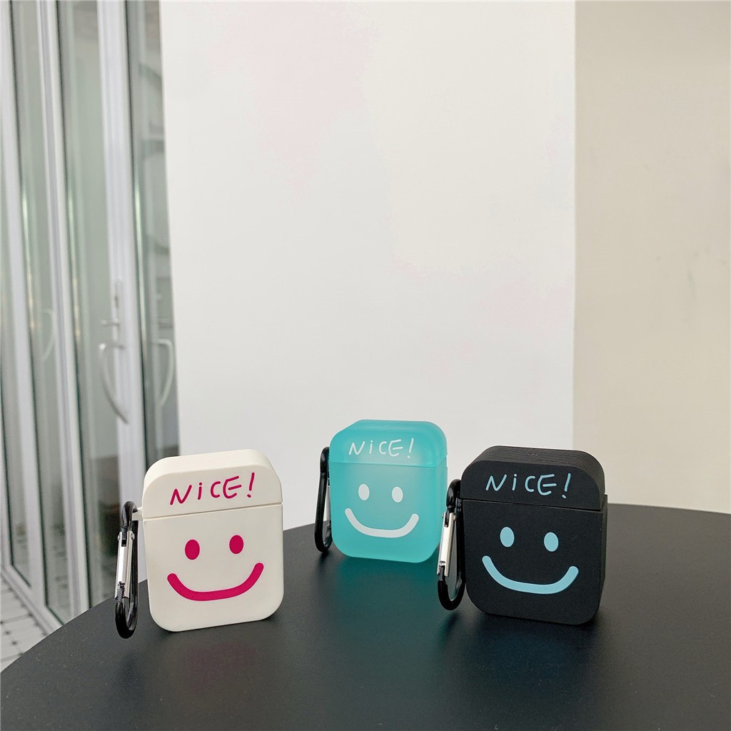 Ốp silicon hình mặt cười Nike cho iPhone AirPods Pro AirPods 1 AirPods 2 | BigBuy360 - bigbuy360.vn