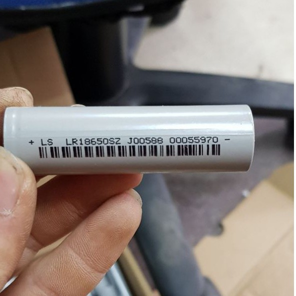 Cell pin 18650 lishen xám 2700, 2800 mah 5c (hàng mới , chính hãng)