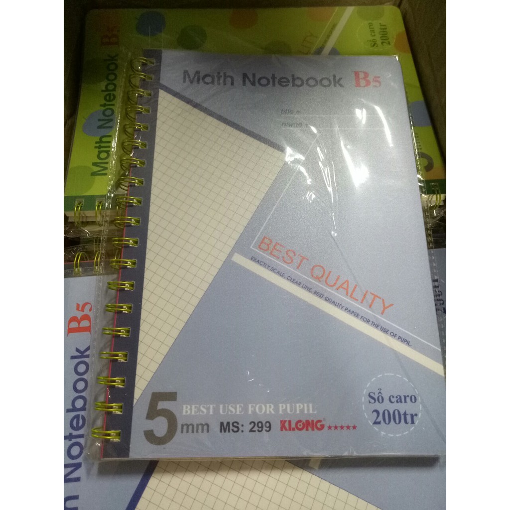Sổ KLONG Caro Math Notebook lò xo kép B5 bìa nhựa 200tr 72,4g Silky kem; MS: 299