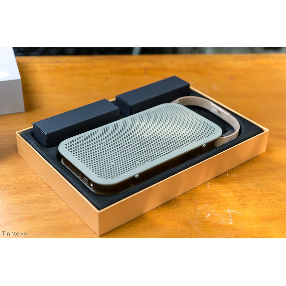Loa B&O Beoplay A2 Active