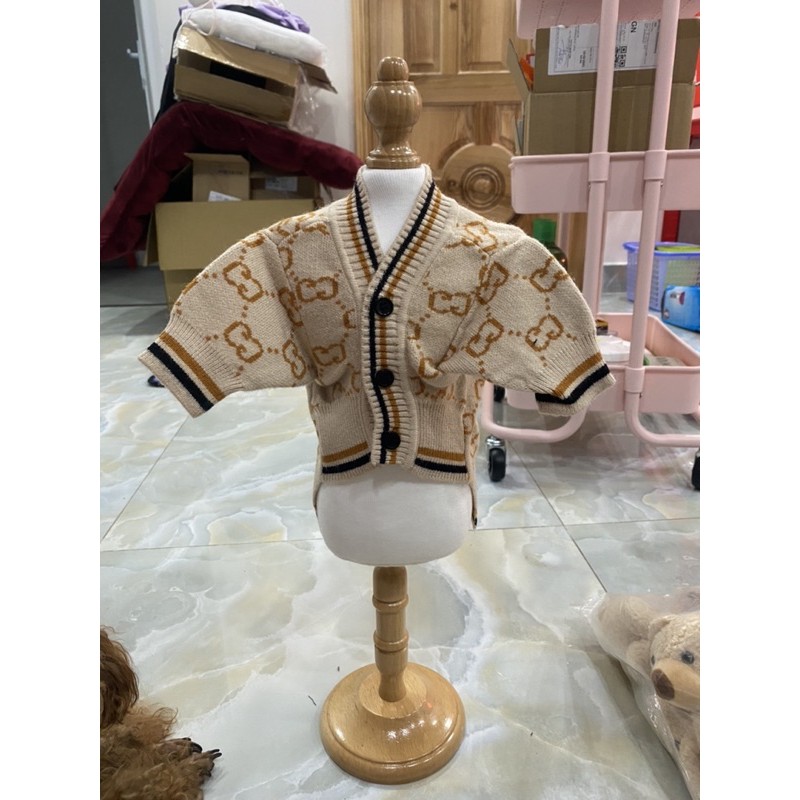 Áo len Cardigan cho thú cưng