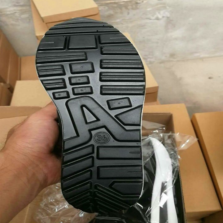 Giầy độn đế siêu nhẹ êm chân tăng chiều cao hàng nhập QC