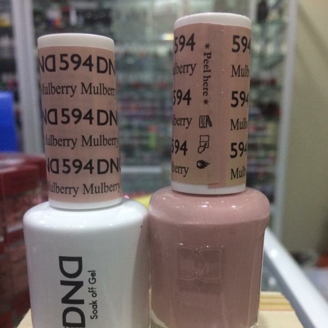 Nước sơn gel Dnd giá 275k/ set