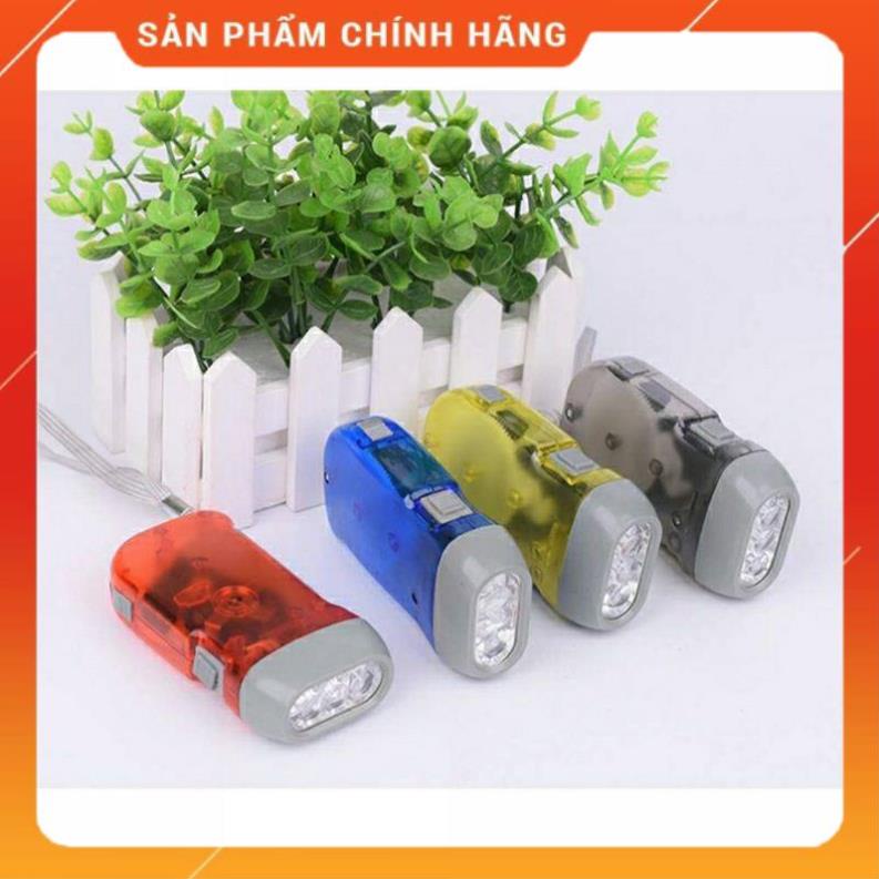 Đèn Pin Cơ Học Siêu Sáng Không Cần Sạc