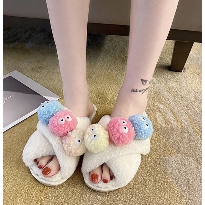 Dép bông bom bom ☄️☄️☄️