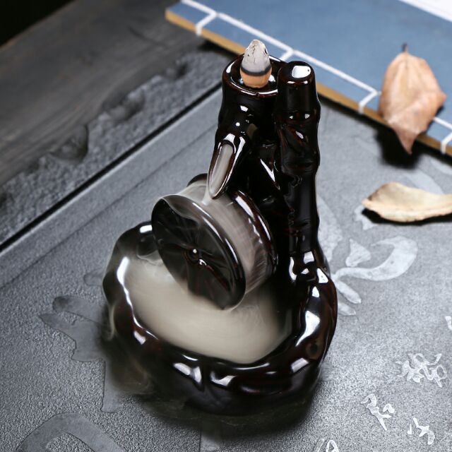 THÁC KHÓI TRẦM HƯƠNG - VÒNG QUAY BÁNH XE NƯỚC