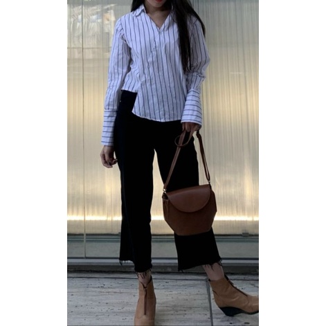 Set sơ mi Freesize + baggy jeans rách gối