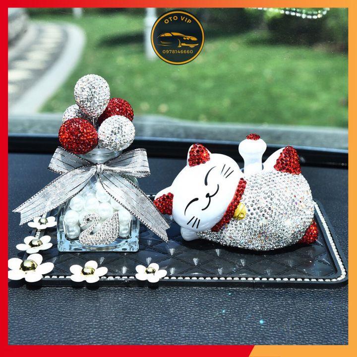 SET Mèo Thần Tài Đính Đá gồm mèo + lọ bóng đá + thảm hoa cúc trang Trí Taplo Siêu Xinh, Chiêu Tài Lộc Và May Mắn OTO VIP
