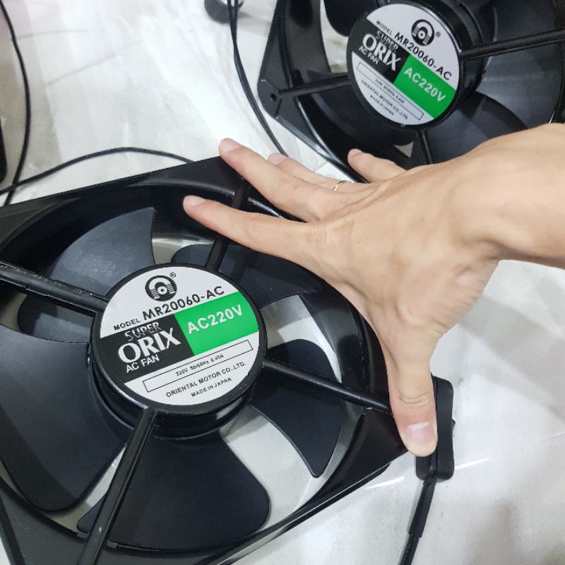 Quạt Thông Gió 20CM 220V ORIX MR20060Quạt Tản Nhiệt Hút Mùi Thoáng Gió 220V 20x20x6CMHút Gió Thôi Nhiệt 220V