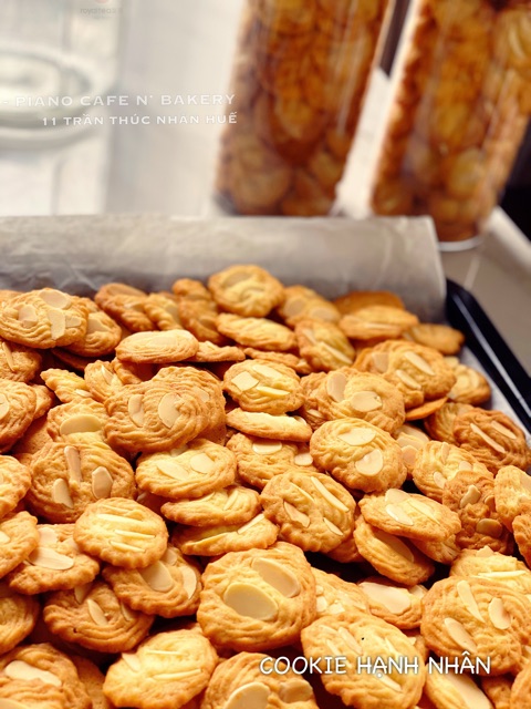 Bánh quy hạnh nhân handmade mix vị hộp 500g siêu ngon | BigBuy360 - bigbuy360.vn