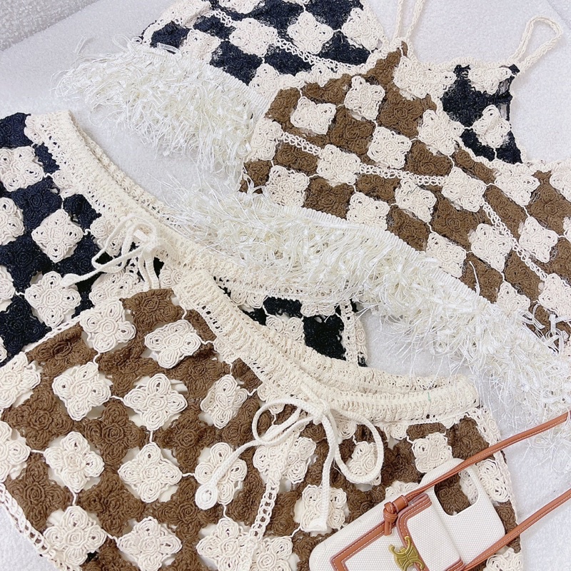 Set áo quần ren caro thêu đi biển hàng đẹp