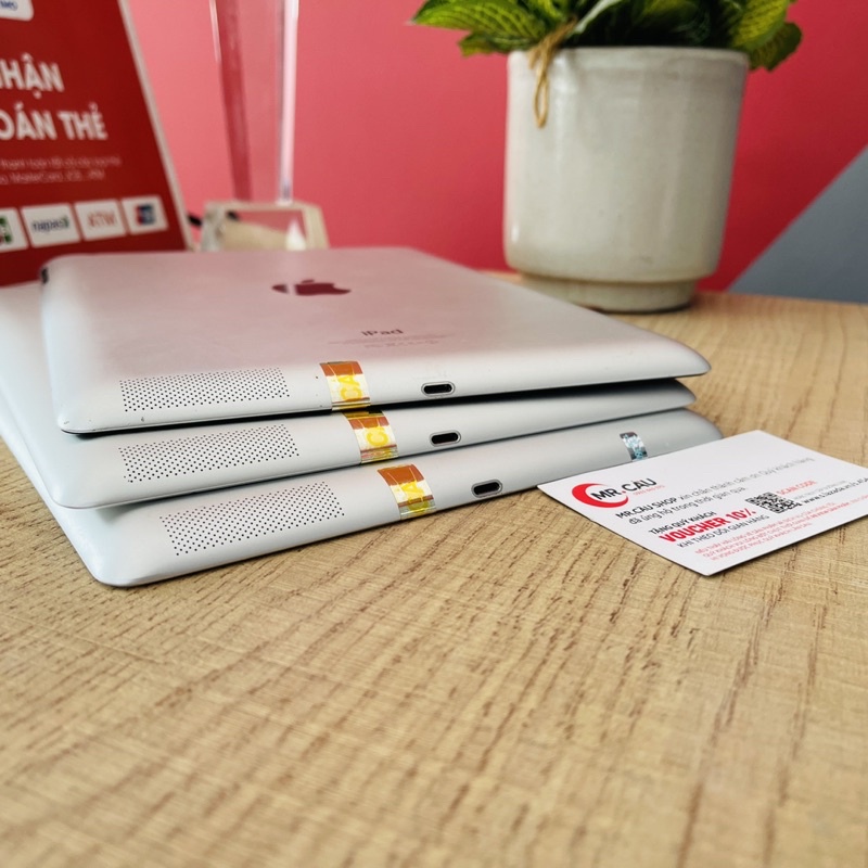 Máy tính bảng lPad 4 HỌC ONLINE  ZOOM , YOUTUBE TIKOK TỐT MÀN LỚN 9.7 INCH  Chính hãng 16gb/32gB  MR CAU | BigBuy360 - bigbuy360.vn