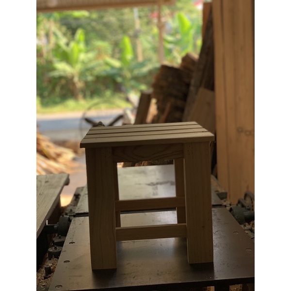 Đôn Pallet gỗ tự nhiên / 30x30 , cao 30cm