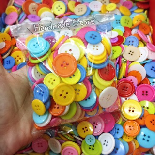 Cúc nhựa nhiều màu nhiều size - Gói 20gr (Khoảng 35c)