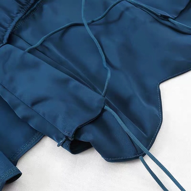 Váy 2 dây xoè dáng dài hở lưng | BigBuy360 - bigbuy360.vn