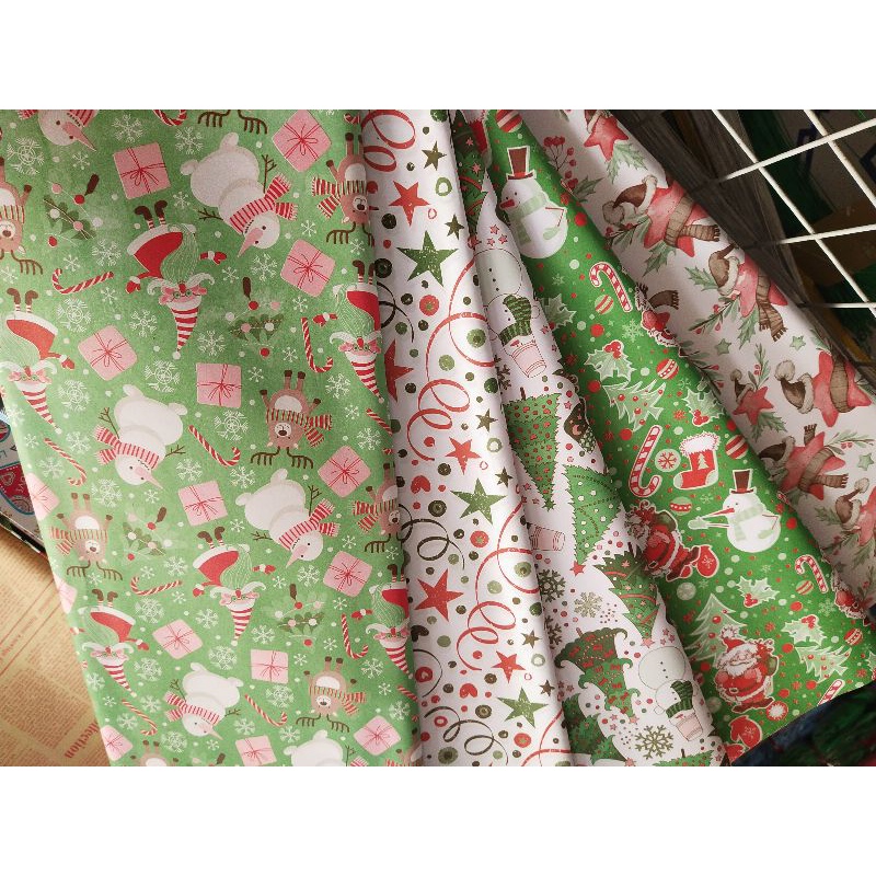 Set 10 tờ giấy gói quà noel siêu rẻ