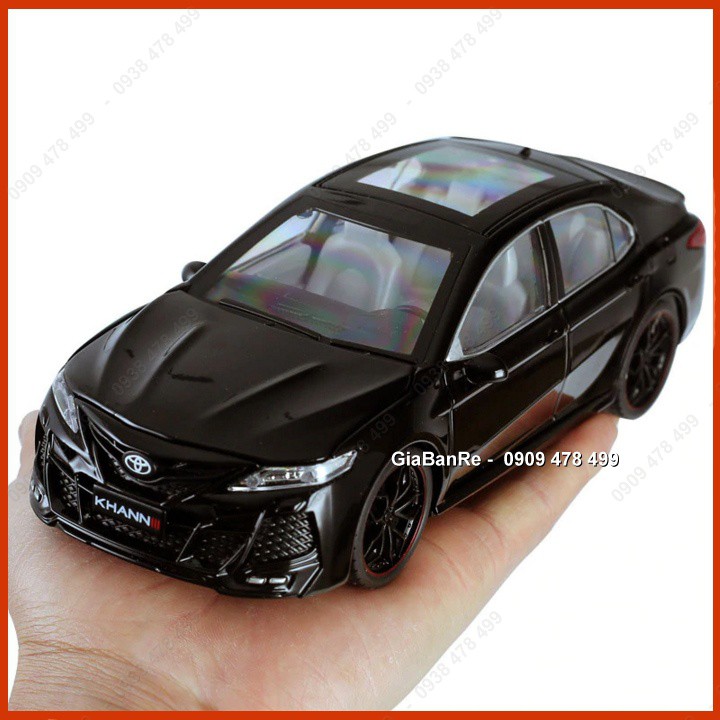 Xe Mô Hình Kim Loại Toyota Camry Khann Tỉ Lệ 1:24 - Mở 4 Cửa - 8262.1