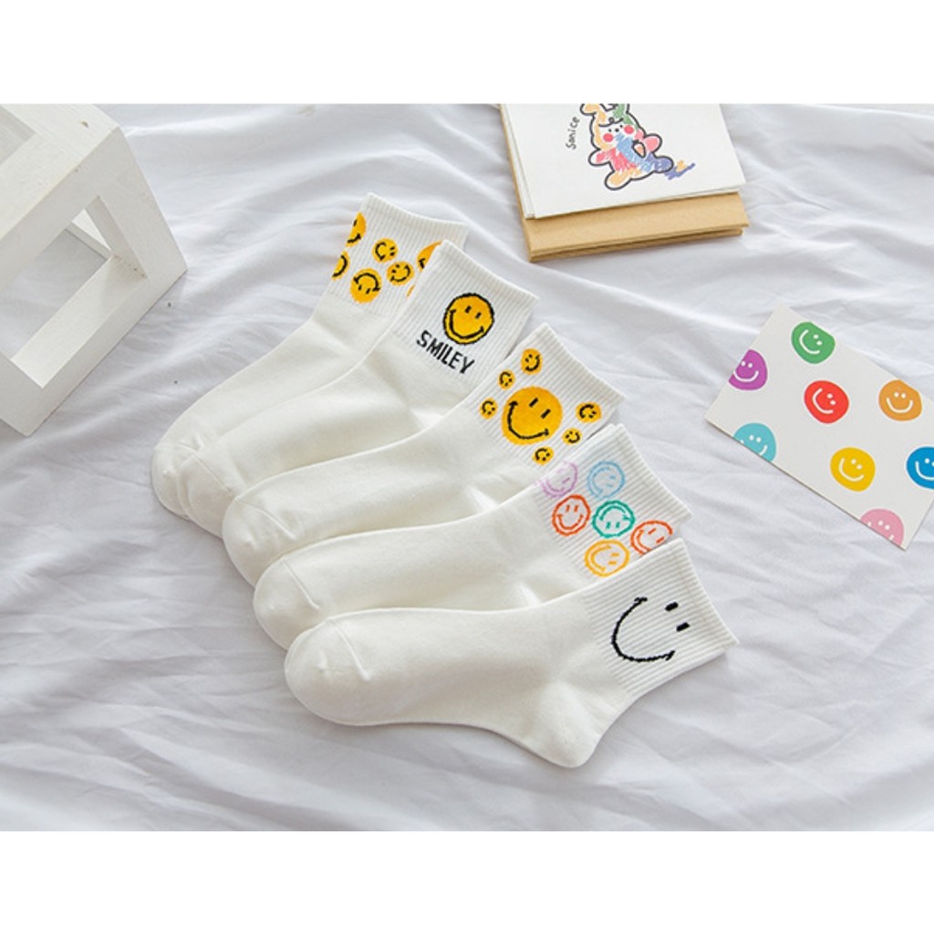 Tất Cao Cổ Dora Họa Tiết Smile vàng