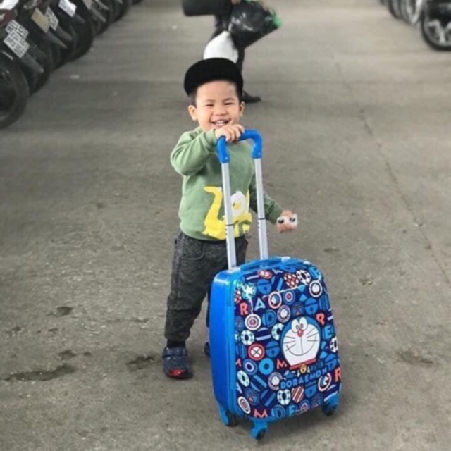 Vali du lịch cho bé yêu