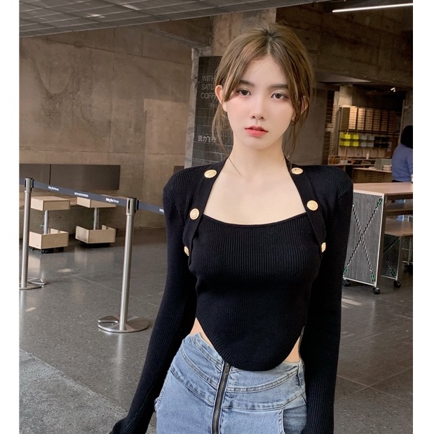 Áo sweater cổ vuông lộ xương quai xanh phong cách Hàn Quốc thời trang mới