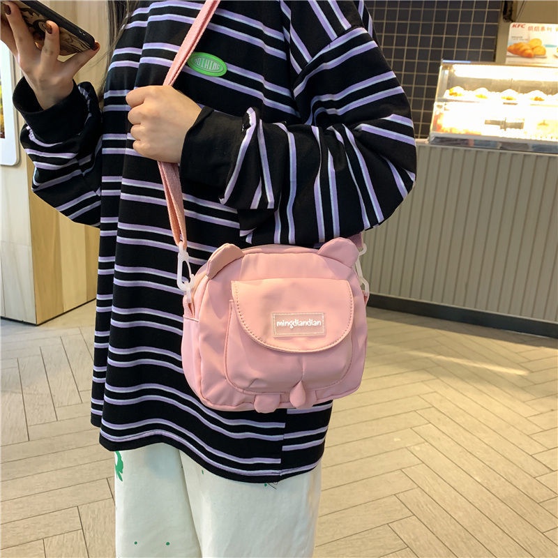 Túi Đeo Chéo Vải Canvas Họa Tiết Mèo Kitty Dễ Thương Phong Cách Nhật Hàn