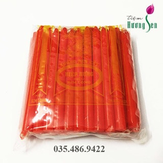 Đèn cầy cây đỏ