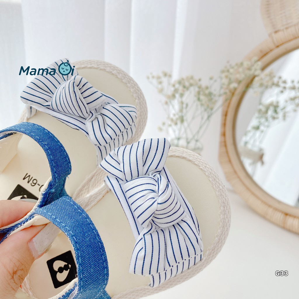 G33 Giày sandal cho bé dép tập đi mềm nhẹ form thoải mái bằng da mềm và nơ xanh có quai của Mama Ơi - Thời trang cho bé
