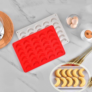 HCM - Khuôn silicon làm bánh sừng trâu croissant 30 cái mini