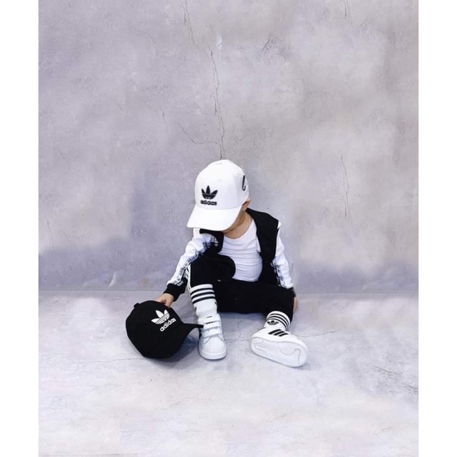 Mũ lưỡi trai cho bé adidos 3 lá,nón lưỡi trai phong cách.