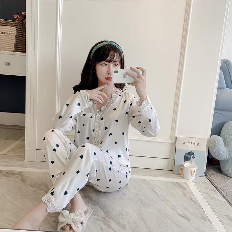 Bộ ngủ lụa Pijama dài tay hoạ tiết trái tim hàng cao cấp