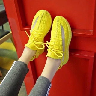 Giày thể thao nữ sneaker