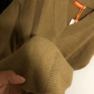 [ Order]  Áo len oversize cổ V ( kèm ảnh thật)