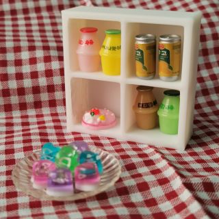 Miniature - tủ kệ đựng mini food cho doll - nhận làm theo mẫu yêu cầu