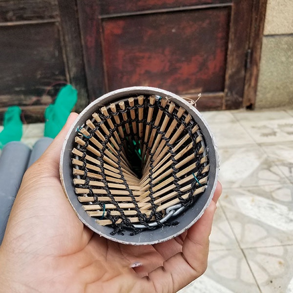 Trúm lươn ống nhựa 90 siêu nhạy