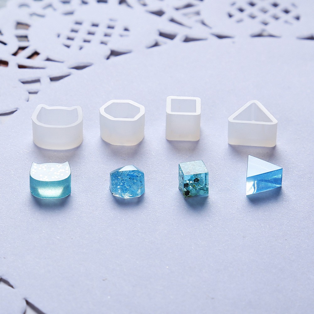 Set 4 khuôn silicon làm hạt, đầu khuyên tai y ảnh