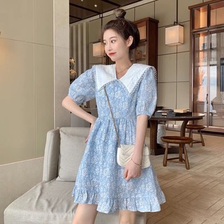 Váy hoa nhí màu xanh cổ viền trắng thiết kế váy xoè tay bồng