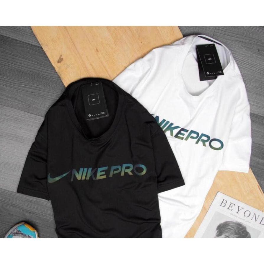 Áo Thun Phản Quang " MOS-CHI-NO " CottonÁo Thun Form Rộng Unisex, Áo Thun Nam Nữ Đẹp | BigBuy360 - bigbuy360.vn