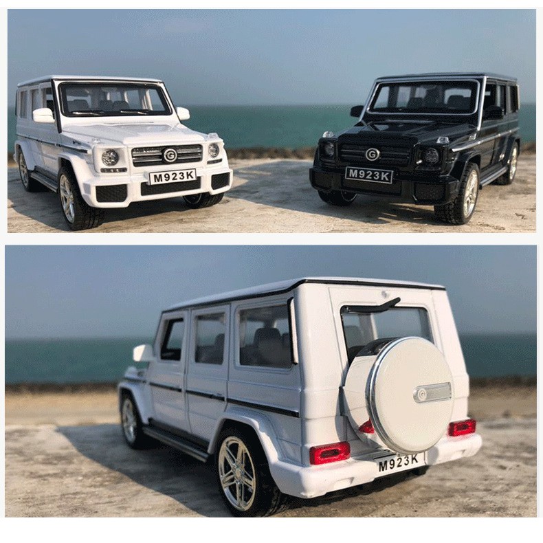 Xe mô hình Mercedes G63 tỉ lệ 1:24 hãng XLG giá rẻ, có đế trưng bày