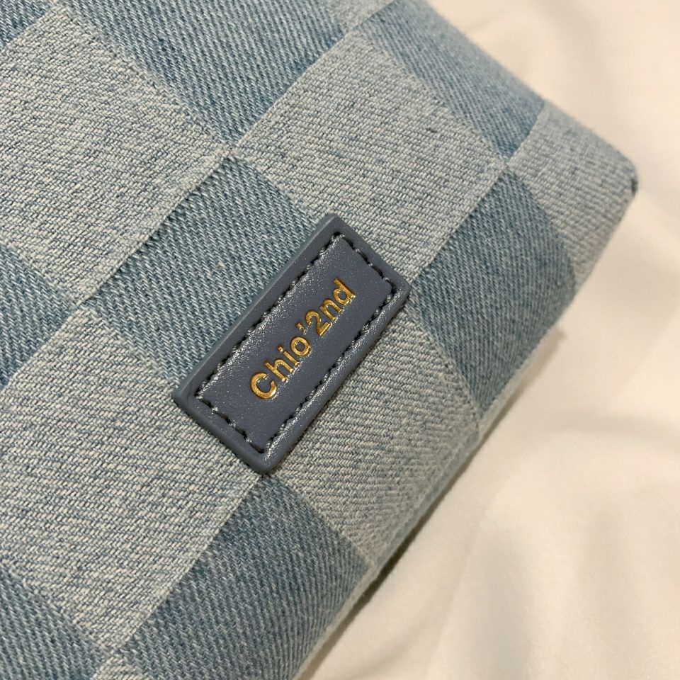 Túi đeo chéo nữ họa tiết ô vuông đơn giản thời trang mùa hè 2022