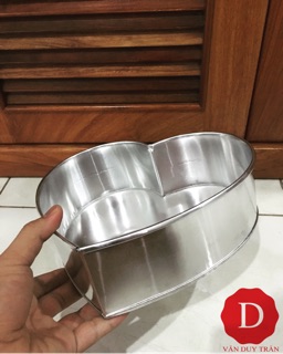 Khuôn làm bánh tim size 14 cm