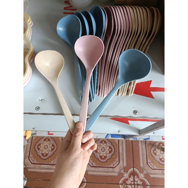 Muôi múc bằng lúa mạch an toàn dùng cho bé và gia đình